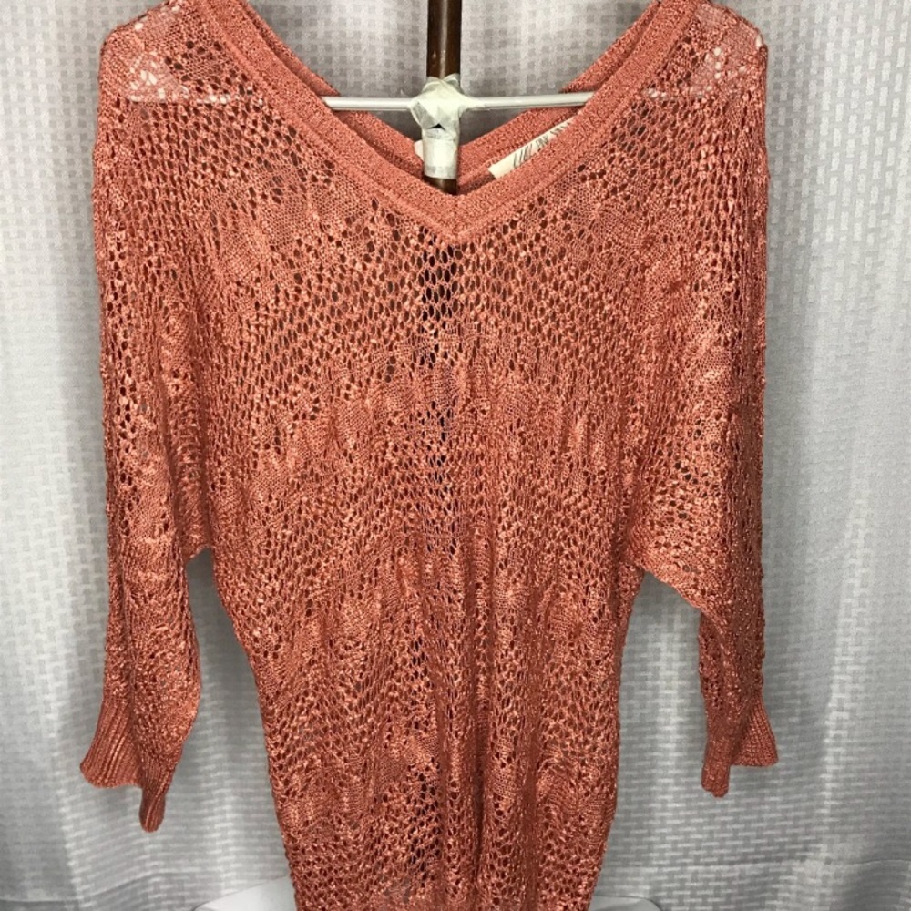 Vneck knit sweater